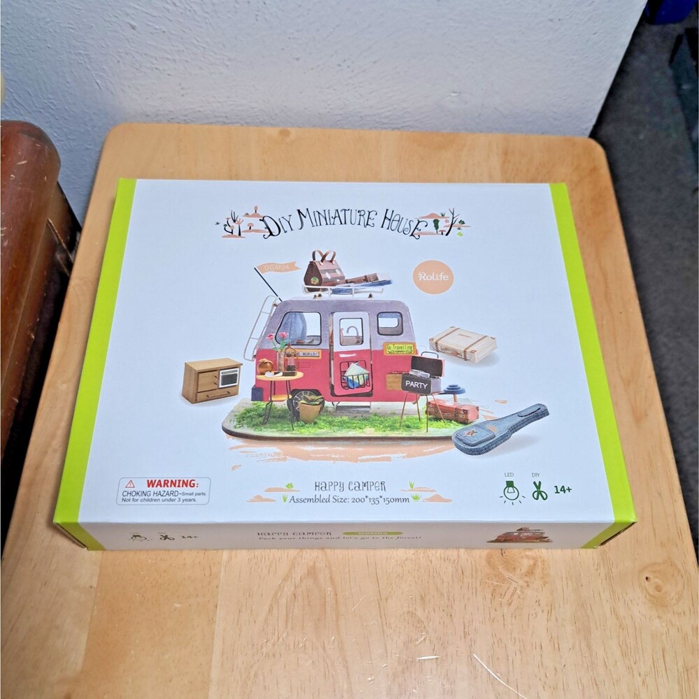 OPEN BOX Happy Camper DIY Miniature House Rolife 3D Model Kit 14